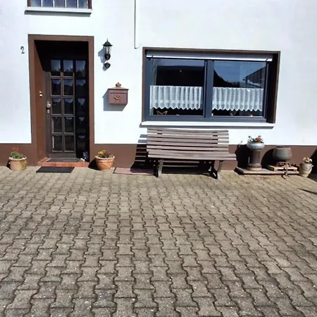 Am Rad- Und Wanderweg Farmház